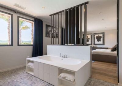 Villa St Tropez architecte salle de bain chambre